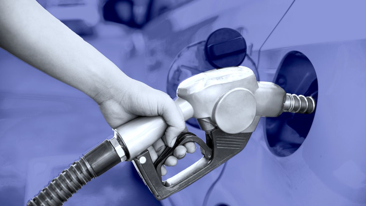 Skokové zdražení benzinu a nafty nehrozí. Dokud teče Družba